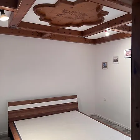 Apartmán Royal Racing 4 *